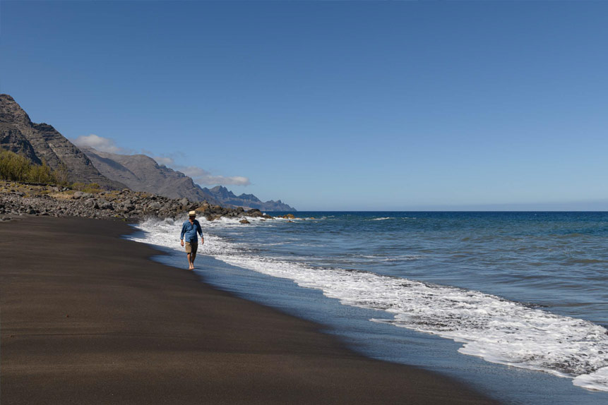 ACCESO A LA PLAYA DE GUAYEDRA